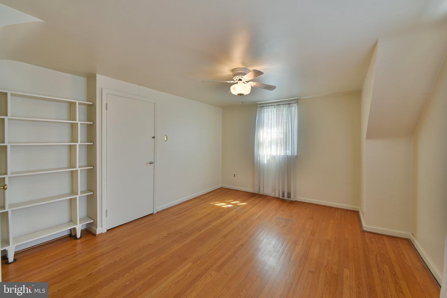 823 Longstreth Ave Property Photo 19