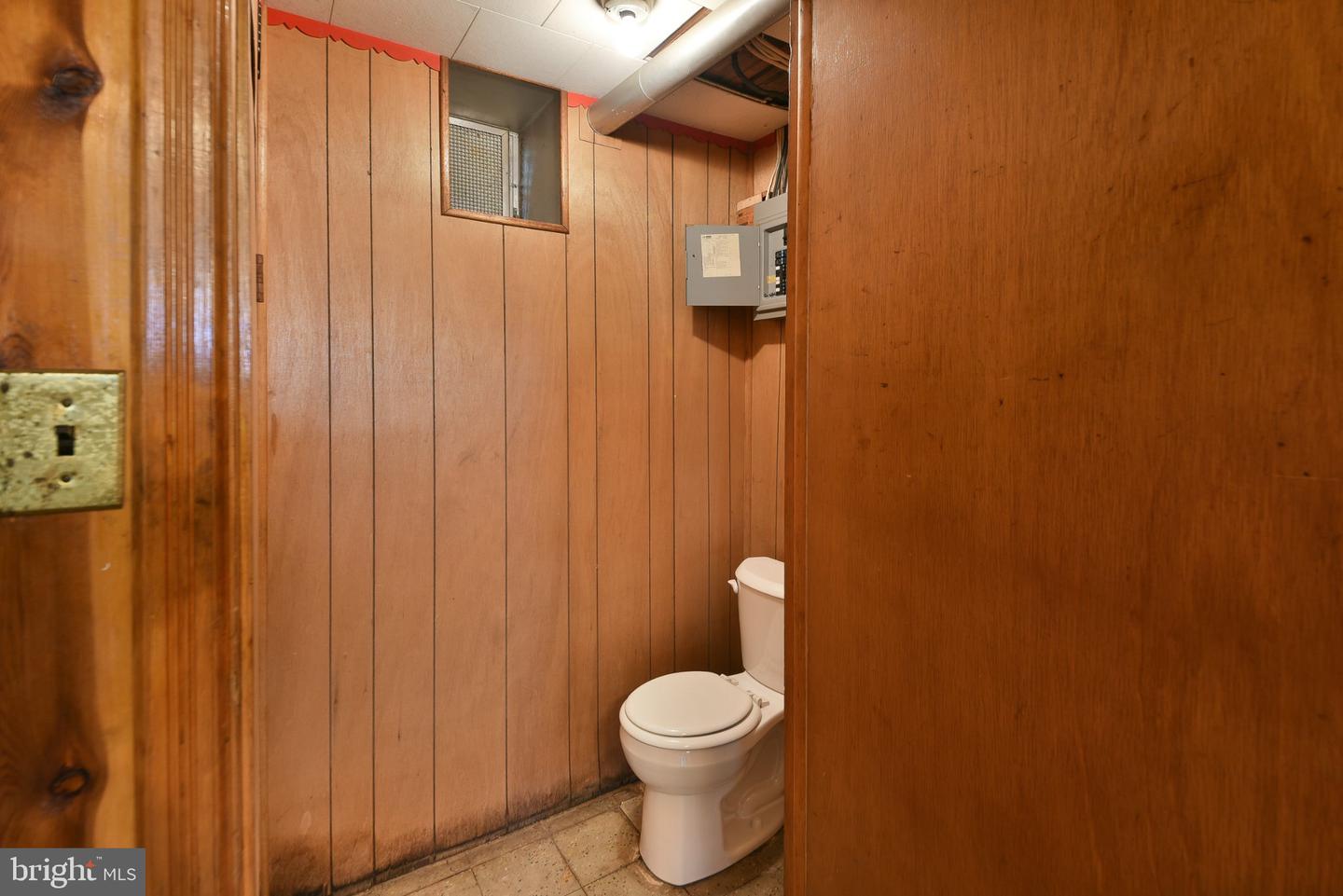 823 Longstreth Ave Property Photo 23