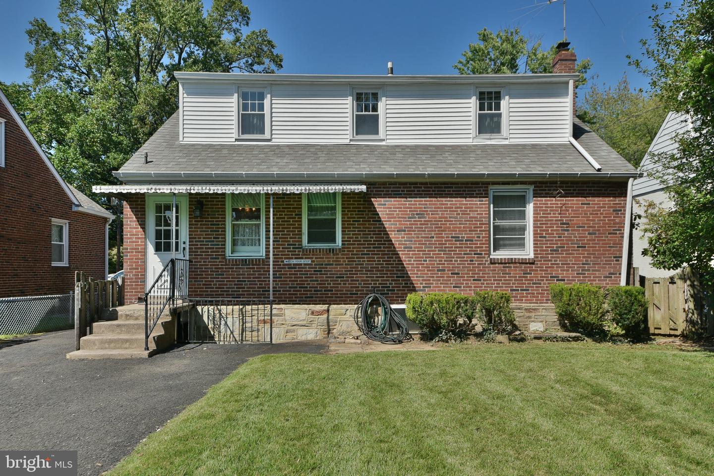 823 Longstreth Ave Property Photo 27