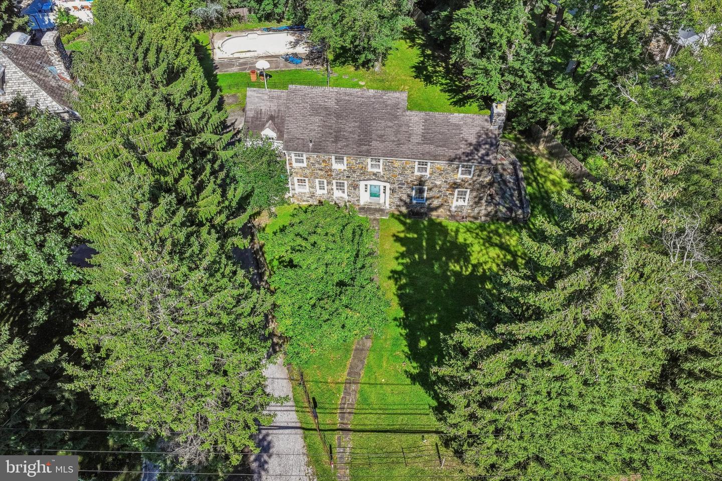 391 E Montgomery Ave # Property Photo 36