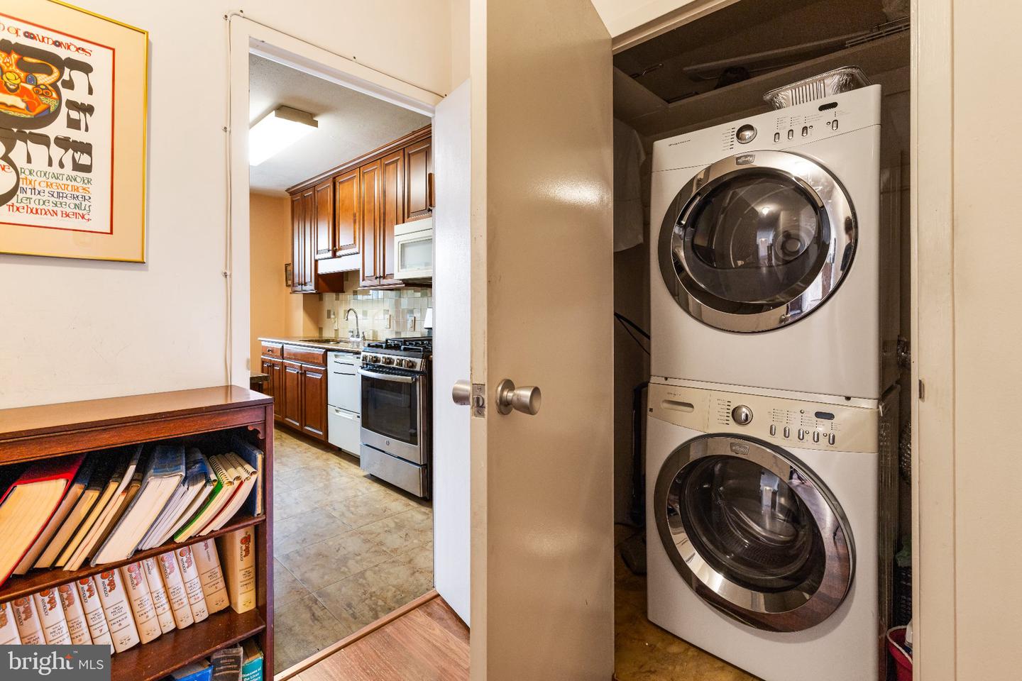 7900 Old York Rd #302b Property Photo 18