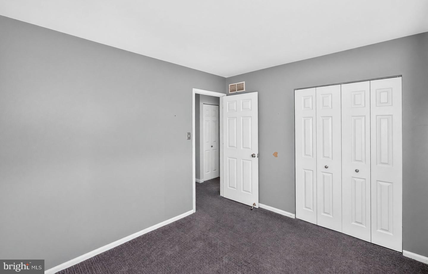 471 Bridge St Property Photo 33