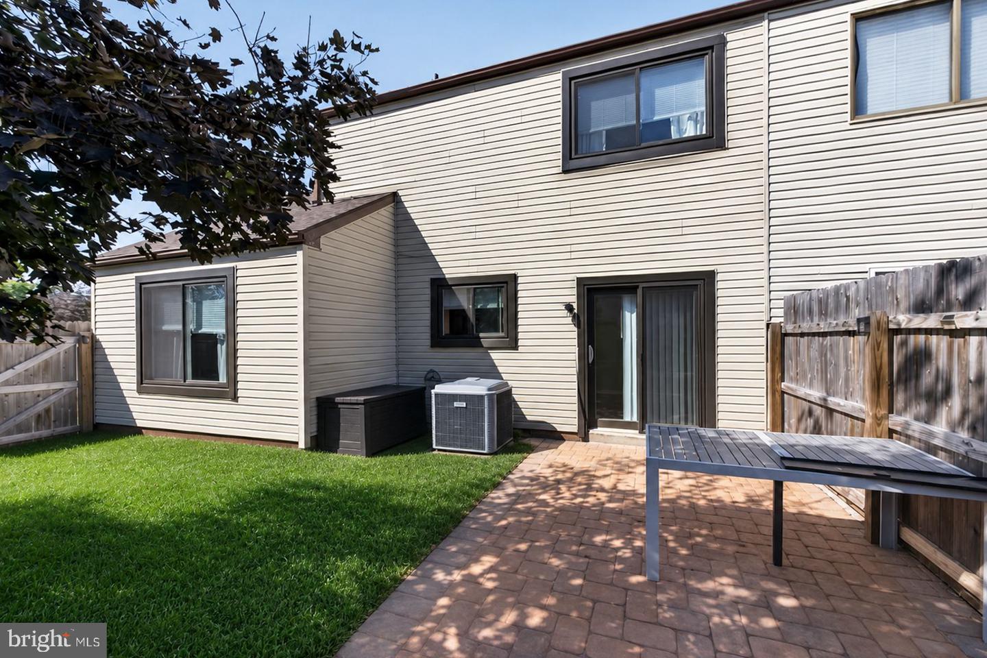 471 Bridge St Property Photo 42