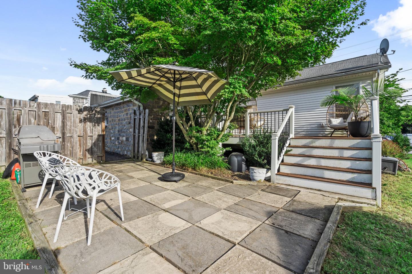 101 Sunnyside Ave Property Photo 41