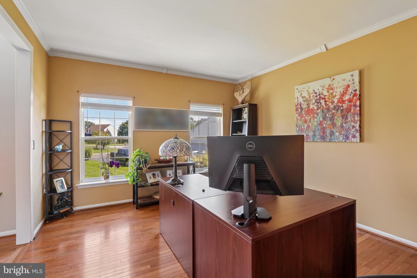 653 Truman Ct # Property Photo 8