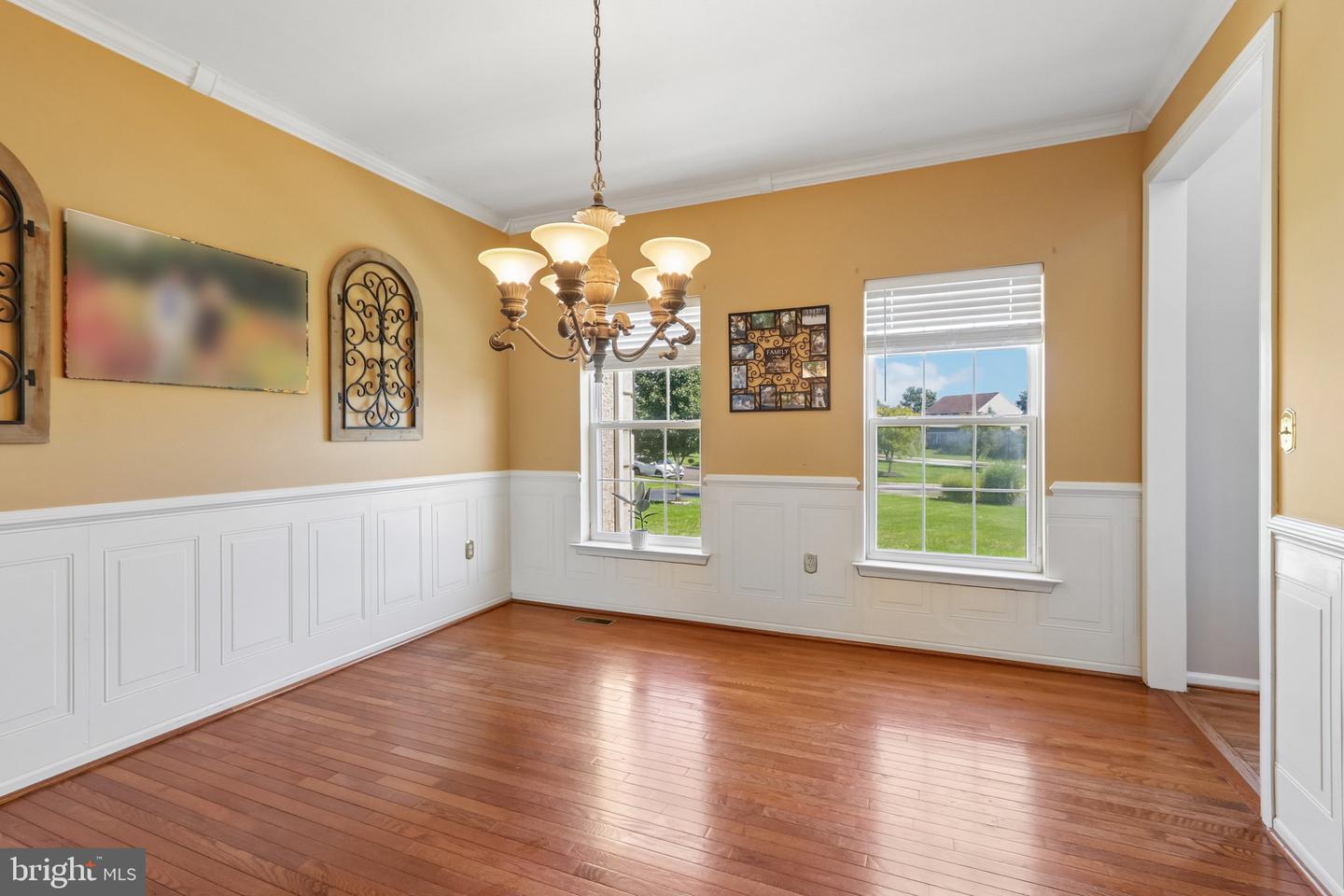 653 Truman Ct # Property Photo 10