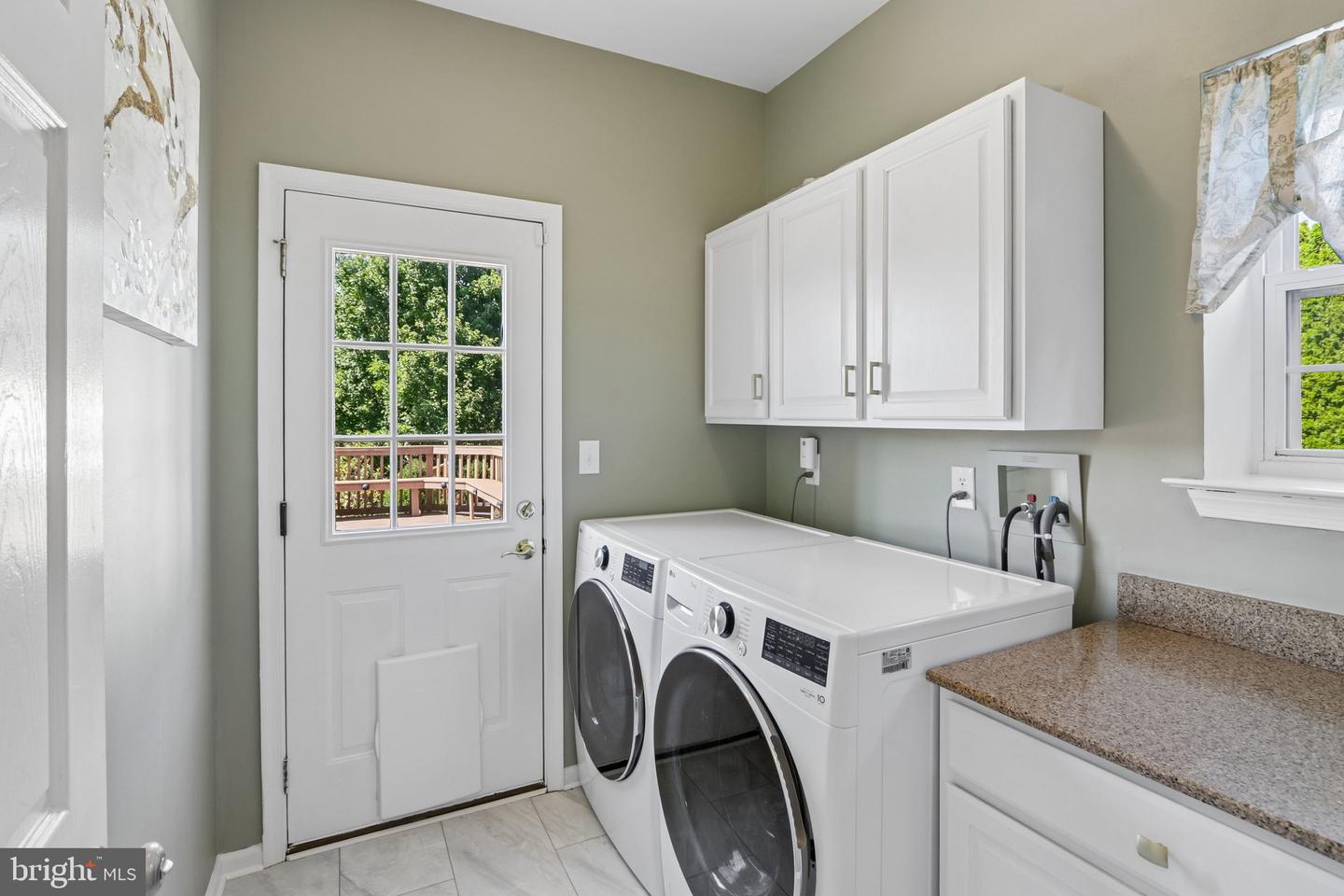 653 Truman Ct # Property Photo 20
