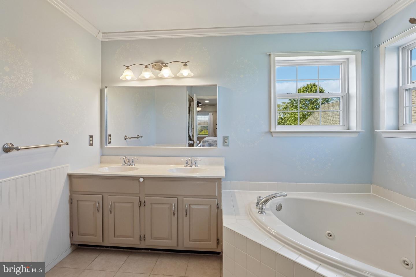 653 Truman Ct # Property Photo 31