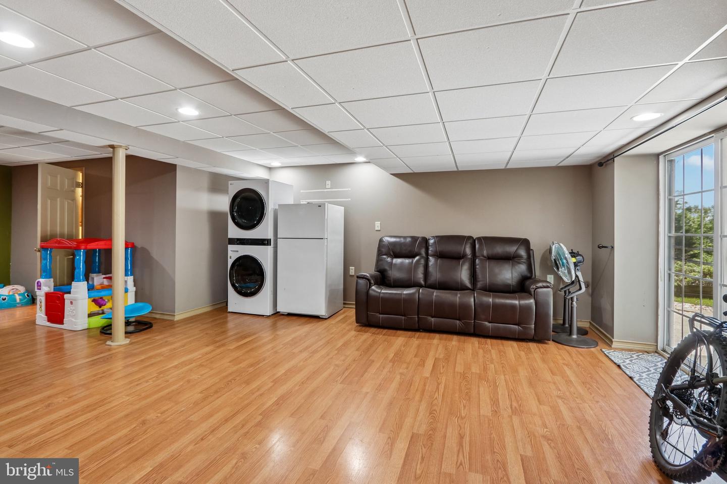 653 Truman Ct # Property Photo 41