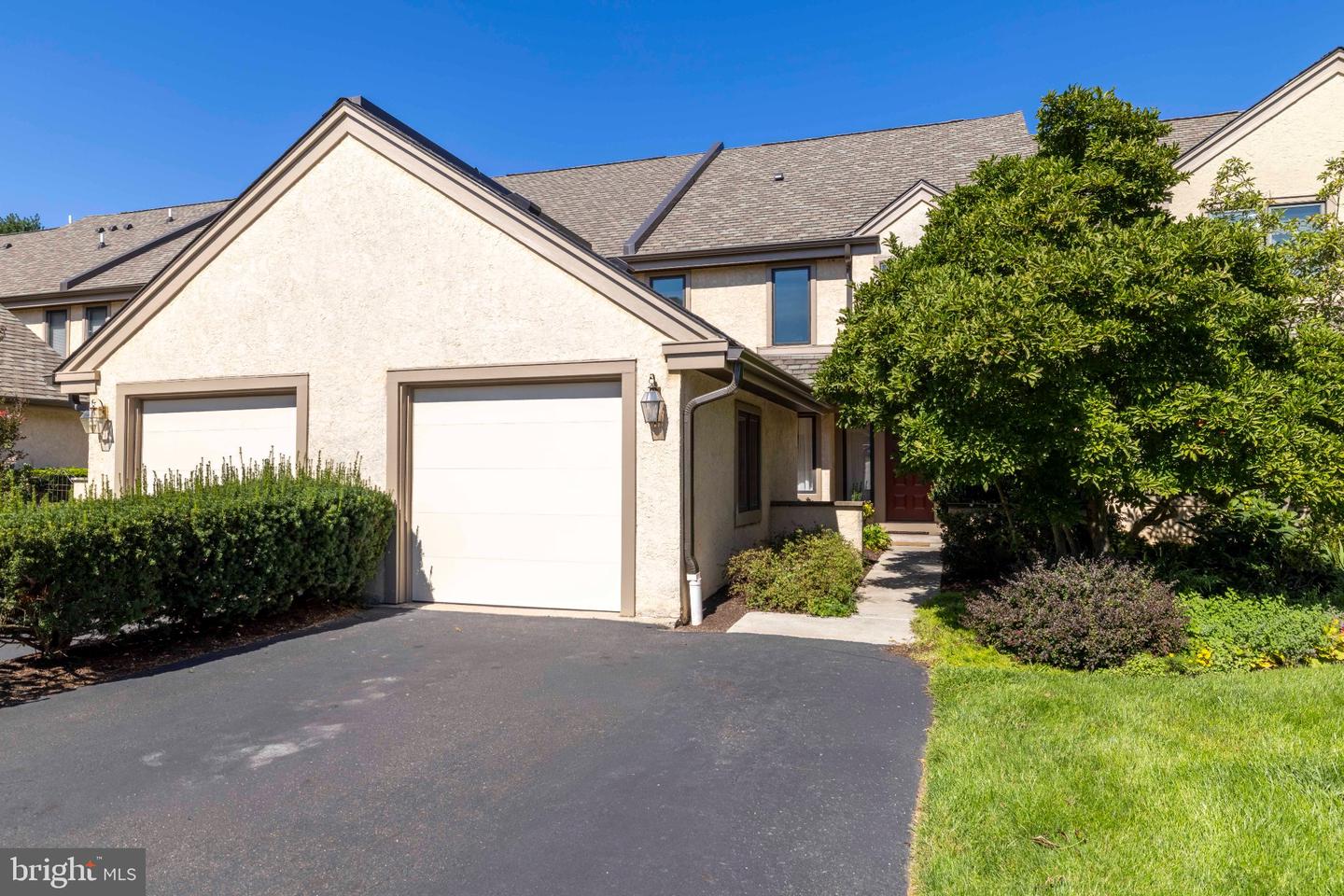 145 Splitrail Ln # Property Photo 3