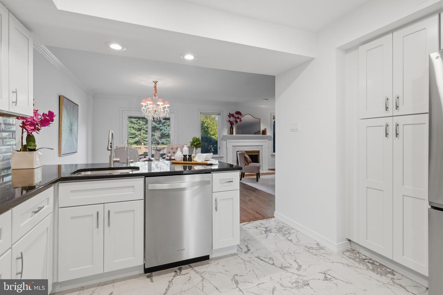 145 Splitrail Ln # Property Photo 16
