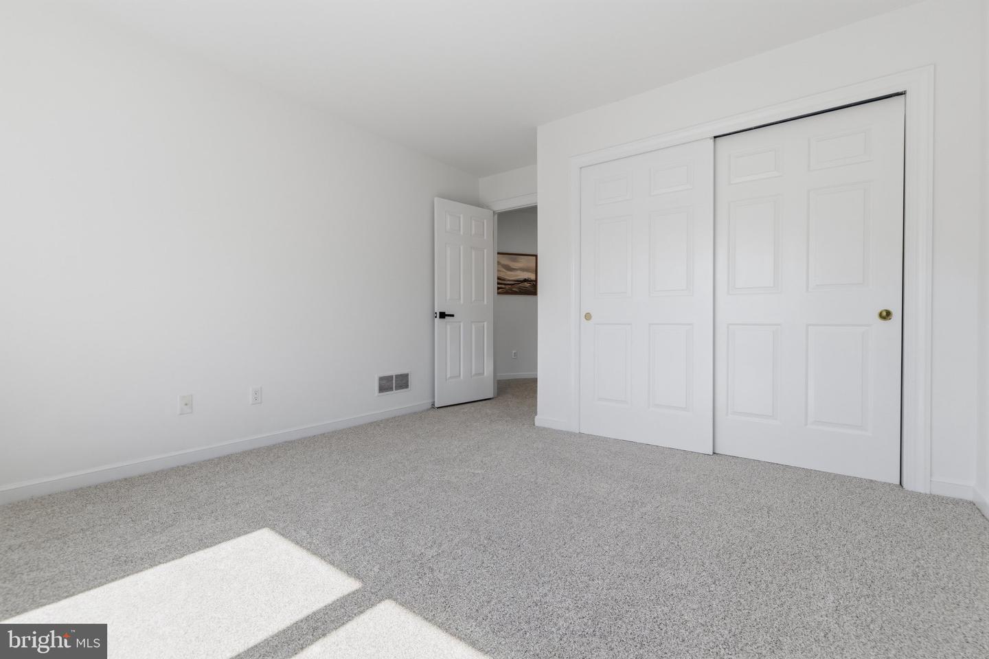 145 Splitrail Ln # Property Photo 35
