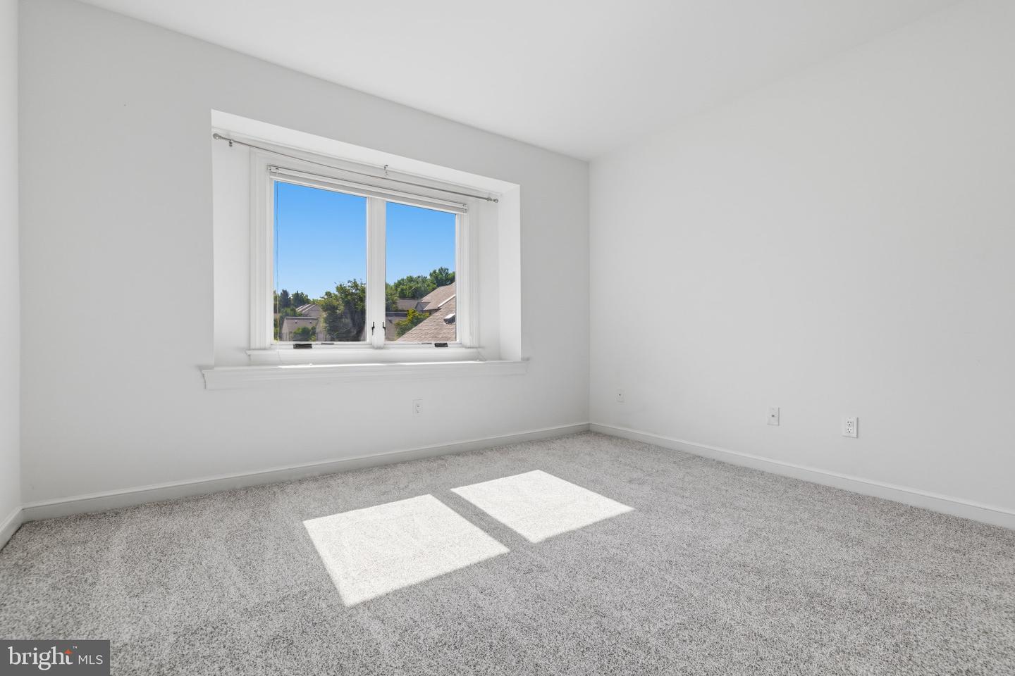 145 Splitrail Ln # Property Photo 36