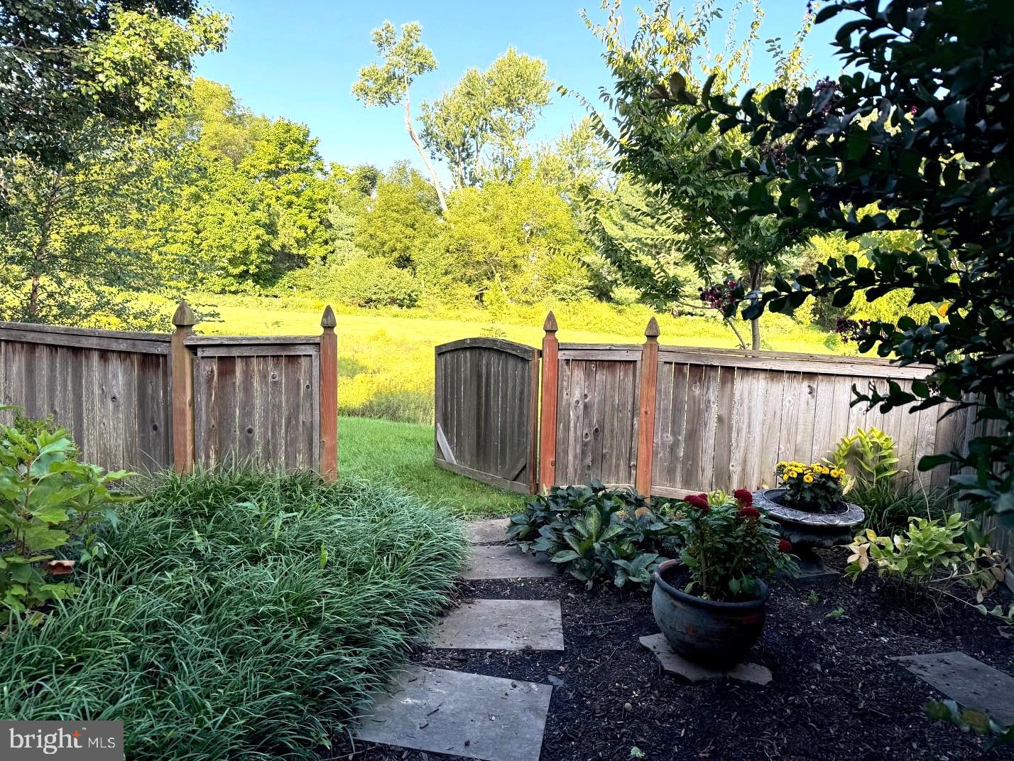 145 Splitrail Ln # Property Photo 48