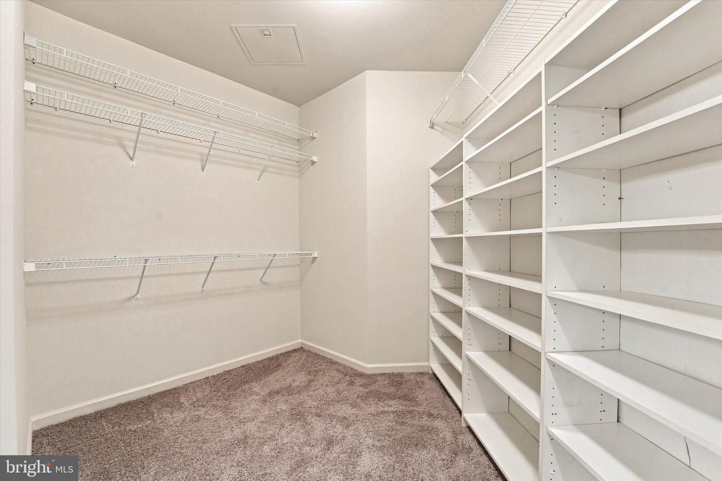 345 Carson Ter Property Photo 7