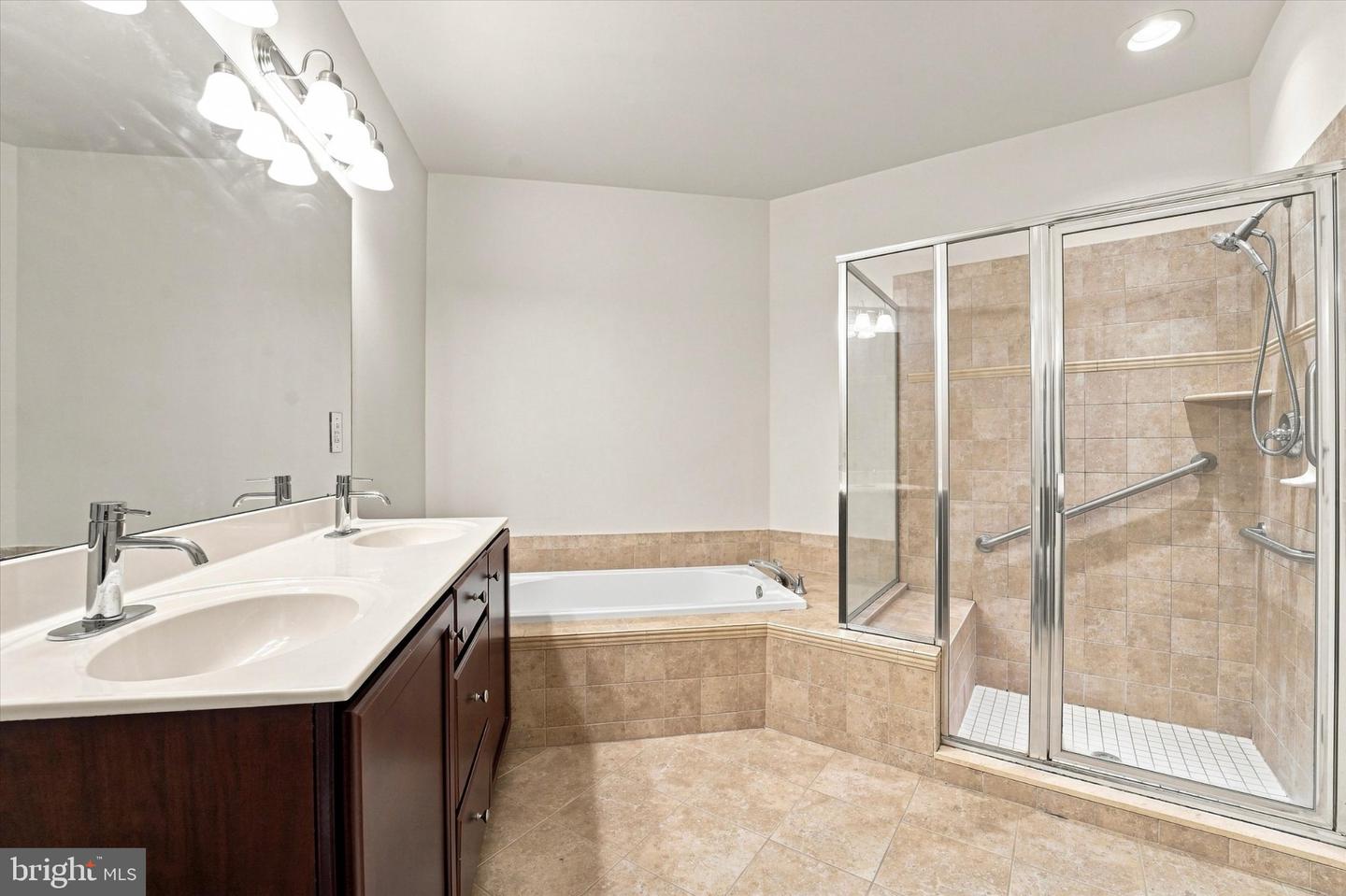 345 Carson Ter Property Photo 10