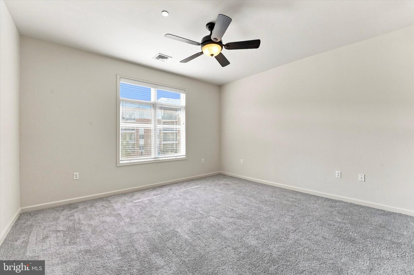 345 Carson Ter Property Photo 13