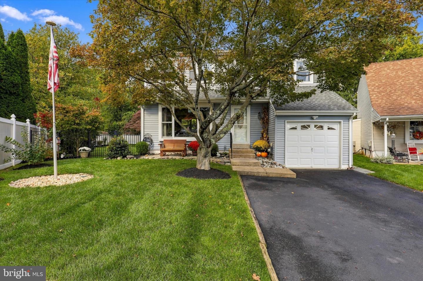 21 Pheasant Run Property Photo 1