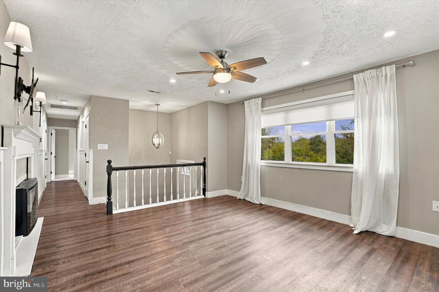 1484 Sumneytown Pike Property Photo 4