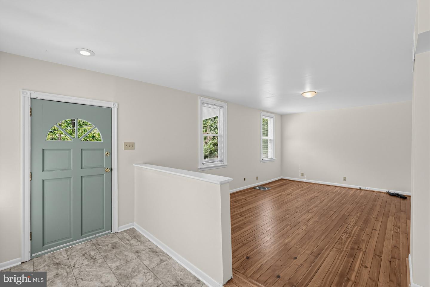 881 Rock Ln Property Photo 3