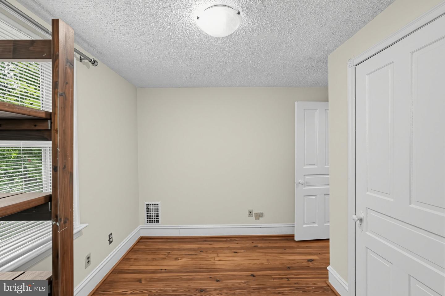 881 Rock Ln Property Photo 20