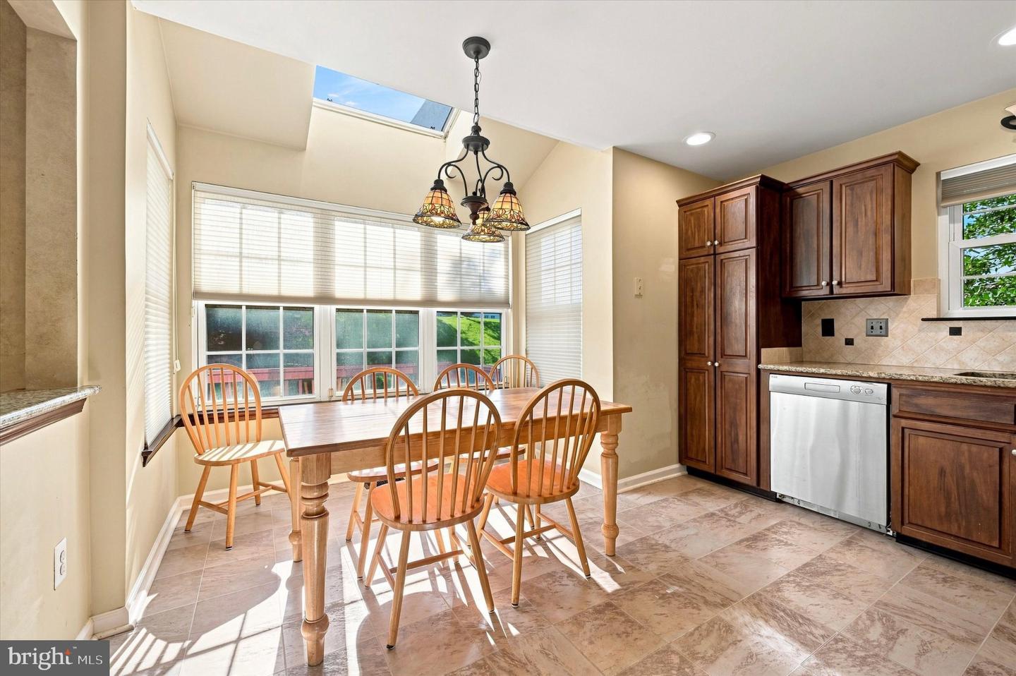 111 Gleneagles Dr Property Photo 10