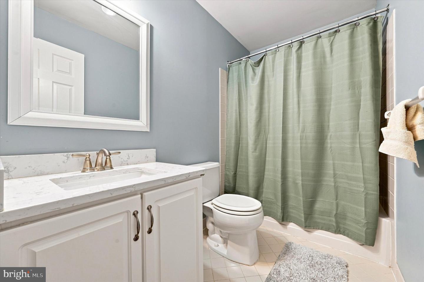 111 Gleneagles Dr Property Photo 20
