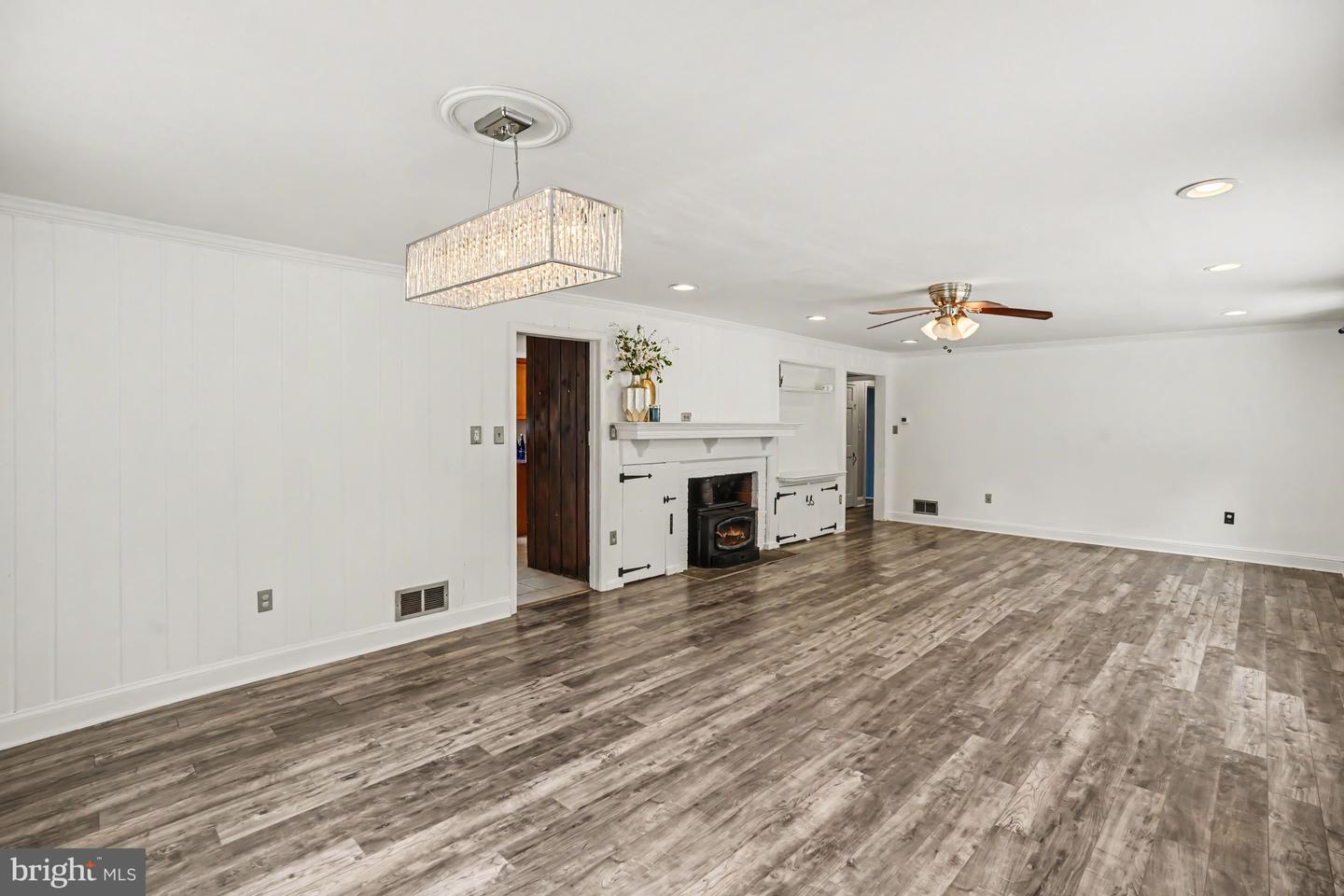 669 Tennis Ave Property Photo 12