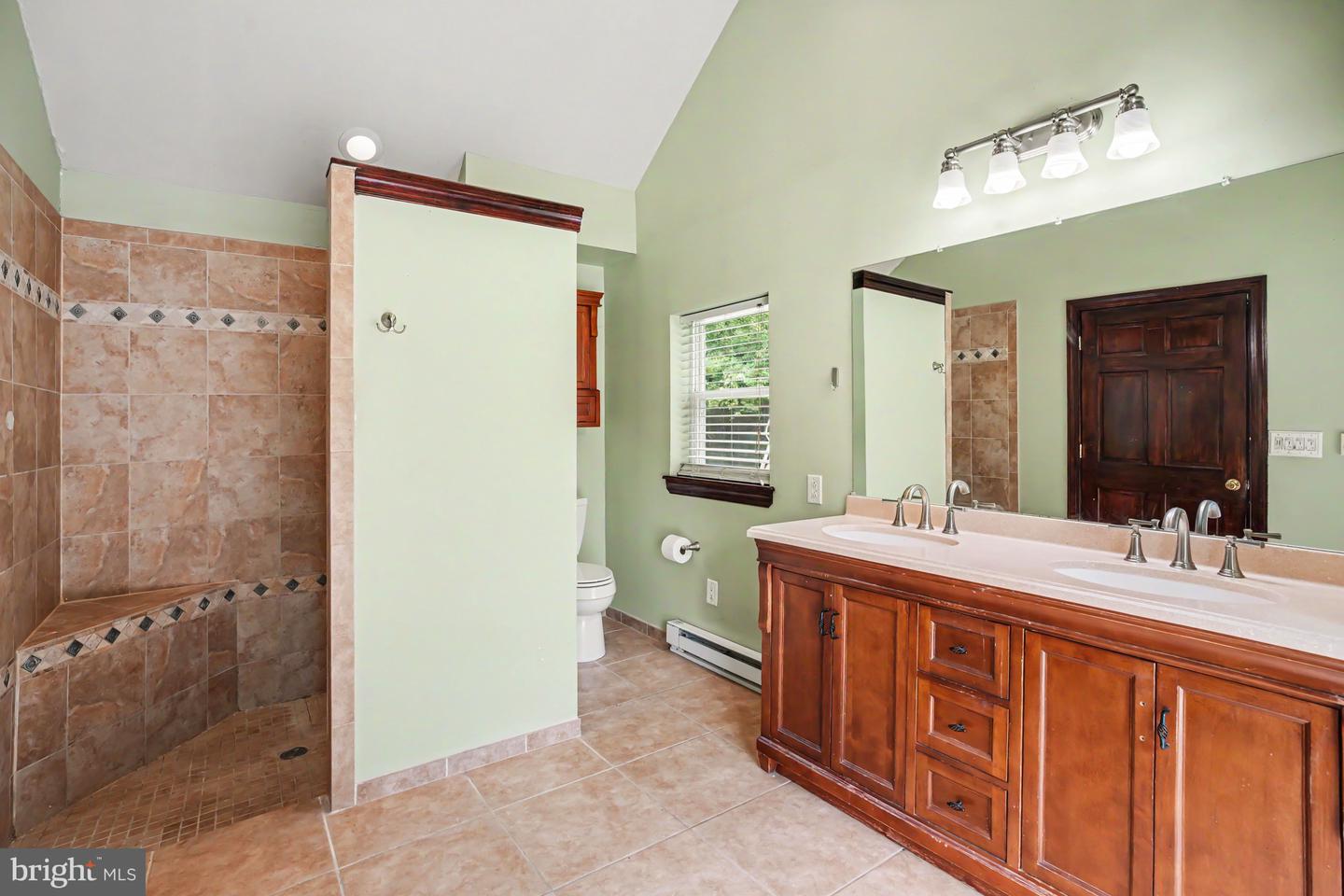 669 Tennis Ave Property Photo 24