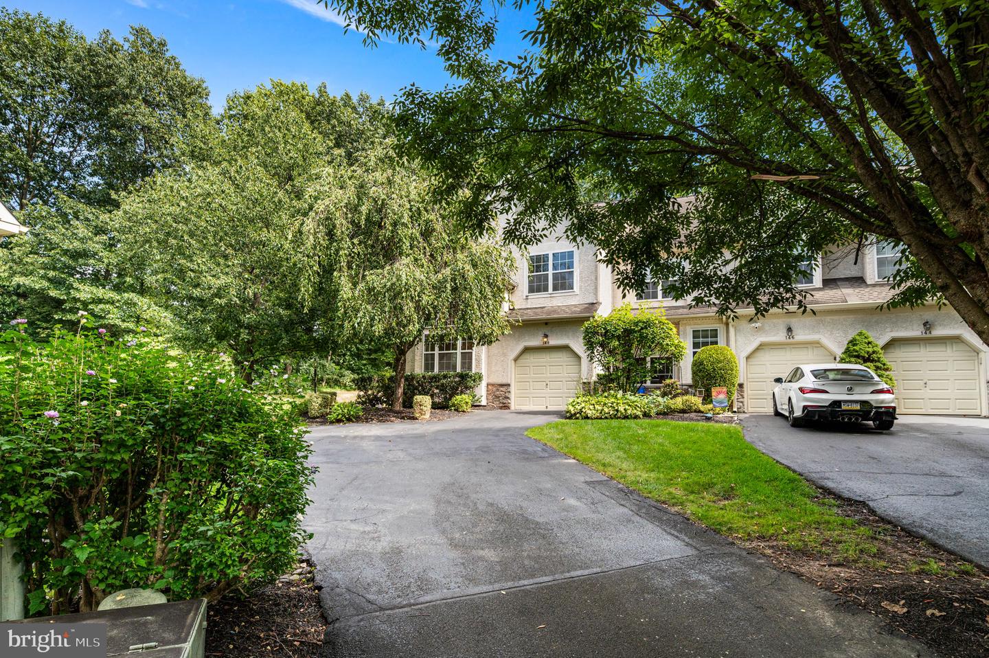 148 Green Valley # Property Photo 2