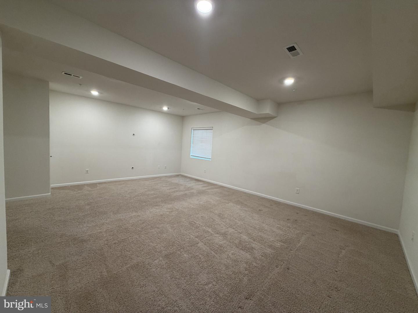 137 Goldenvale Dr Property Photo 14