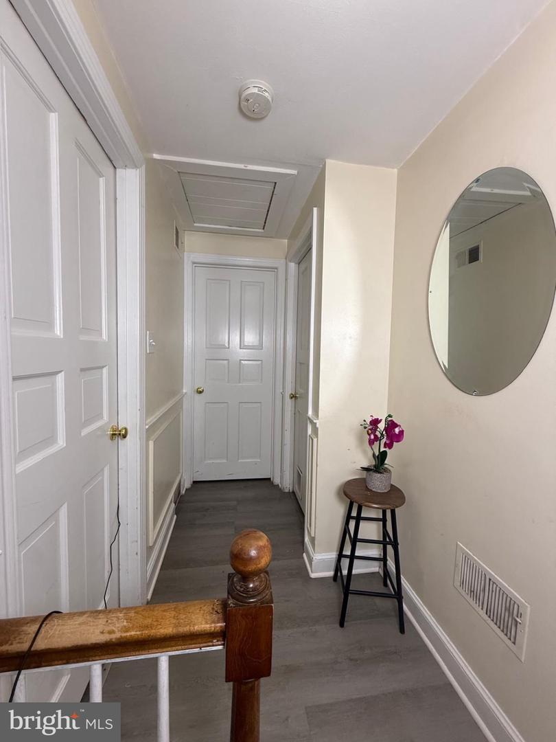 675 N Keim St # Property Photo 4