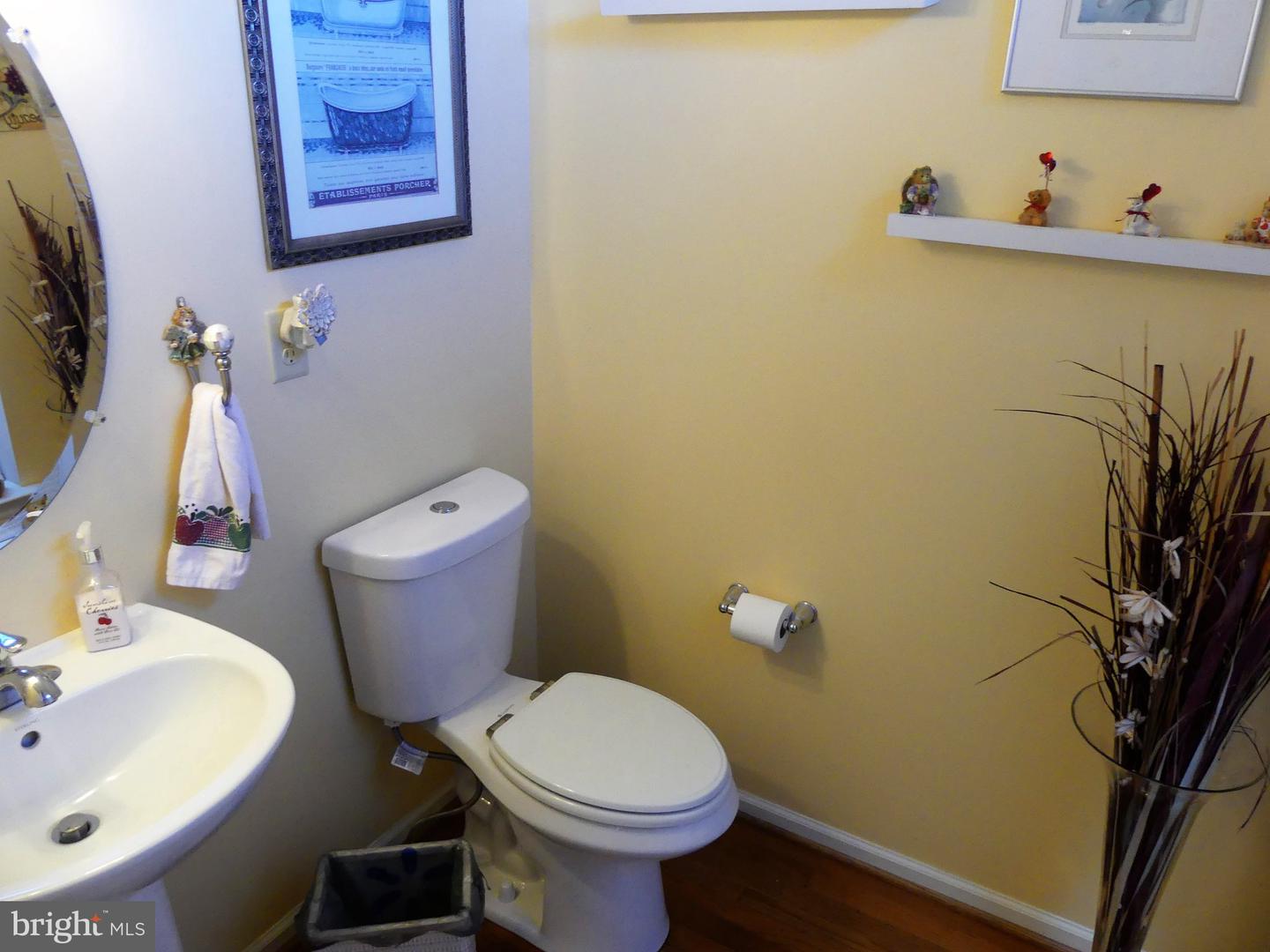 2032 Hayward Ave Property Photo 11