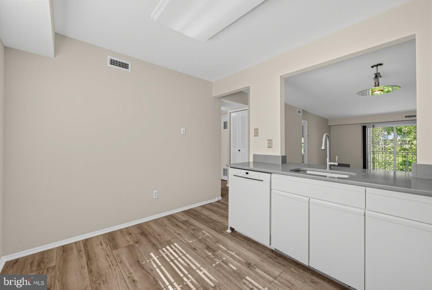 1708 Valley Glen Rd #162 Property Photo 9