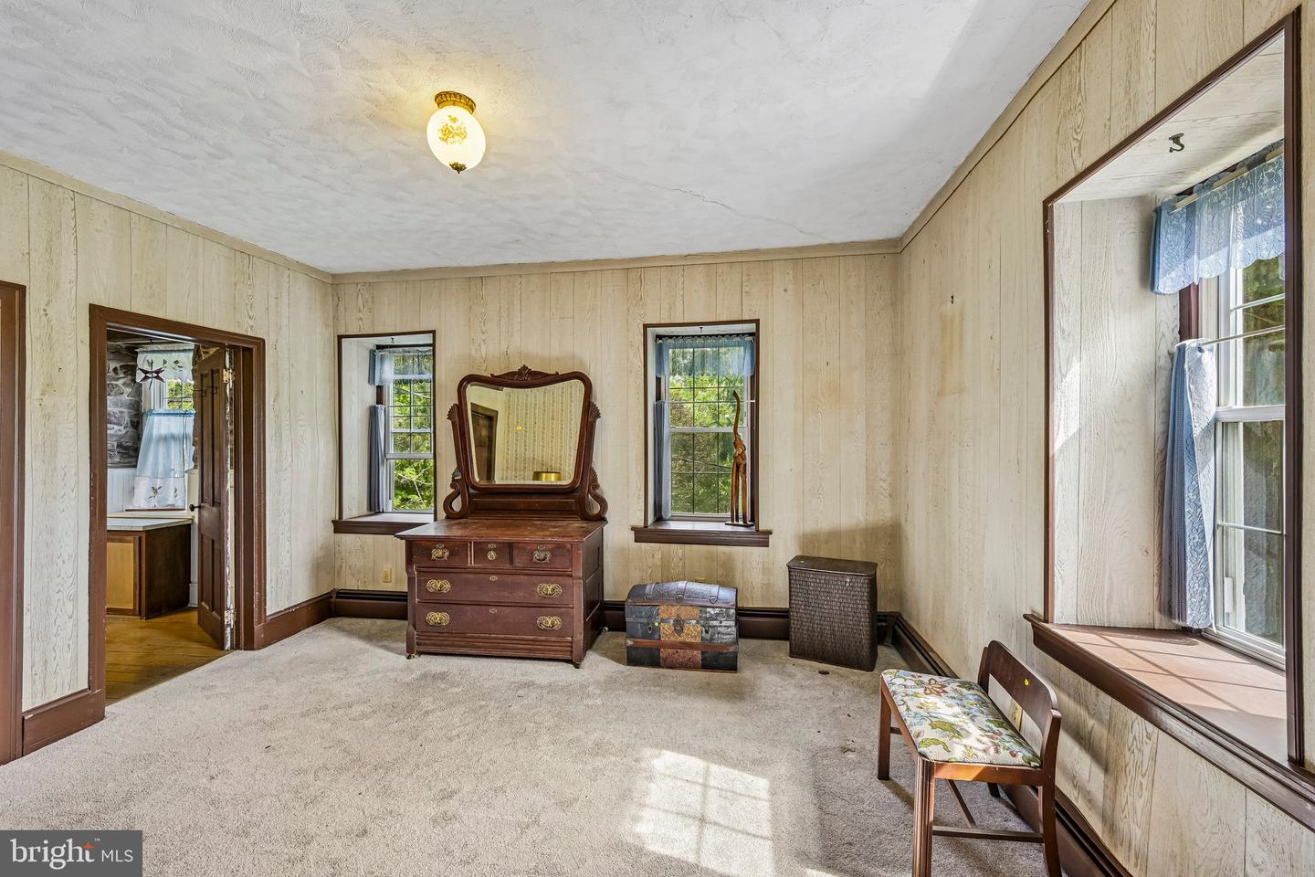 525 Creamery Rd Property Photo 14