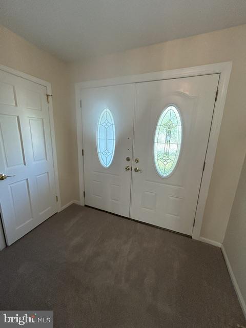 1 Embassy Cir Property Photo 3