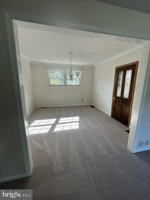 1 Embassy Cir Property Photo 8