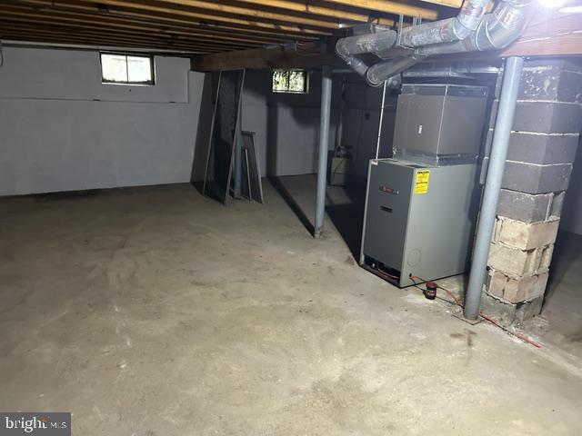 1 Embassy Cir Property Photo 26