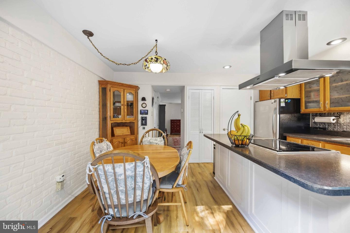 112 Macklenburg Dr #l 19f Property Photo 12
