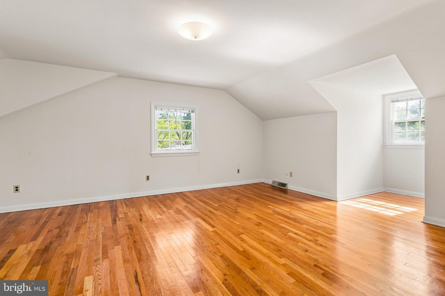 1051 Kipling Rd Property Photo 23
