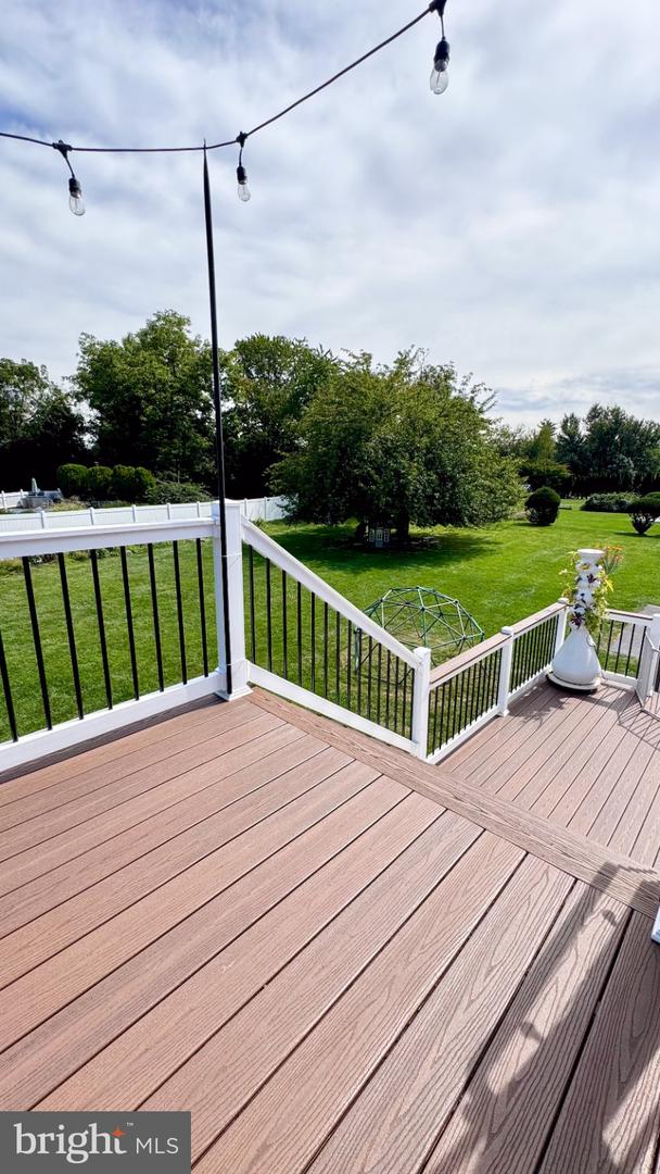 806 Wright Dr # Property Photo 20