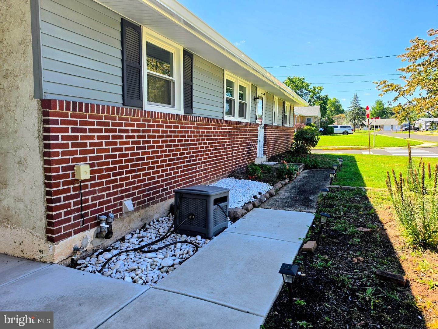 134 W School St Property Photo 4