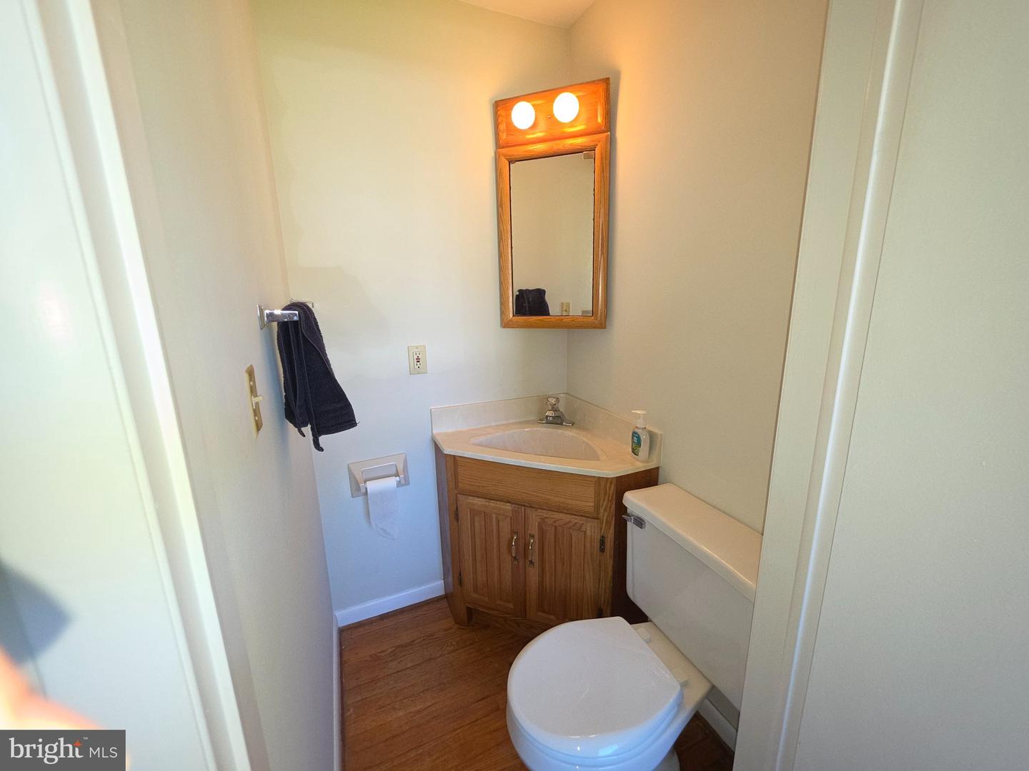 134 W School St Property Photo 30