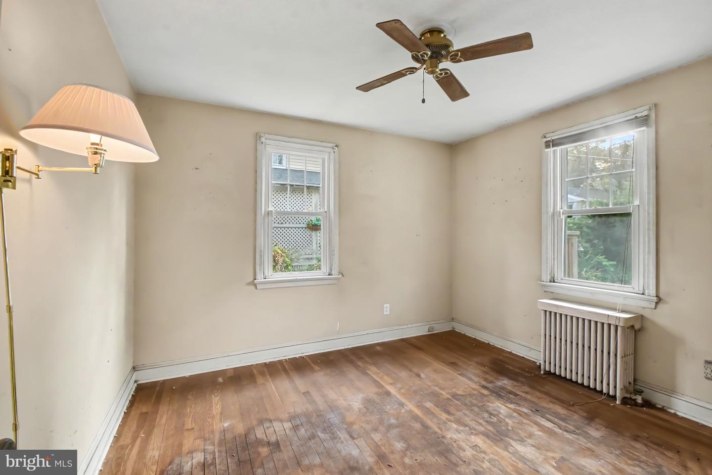 308 Runnymede Ave # Property Photo 12