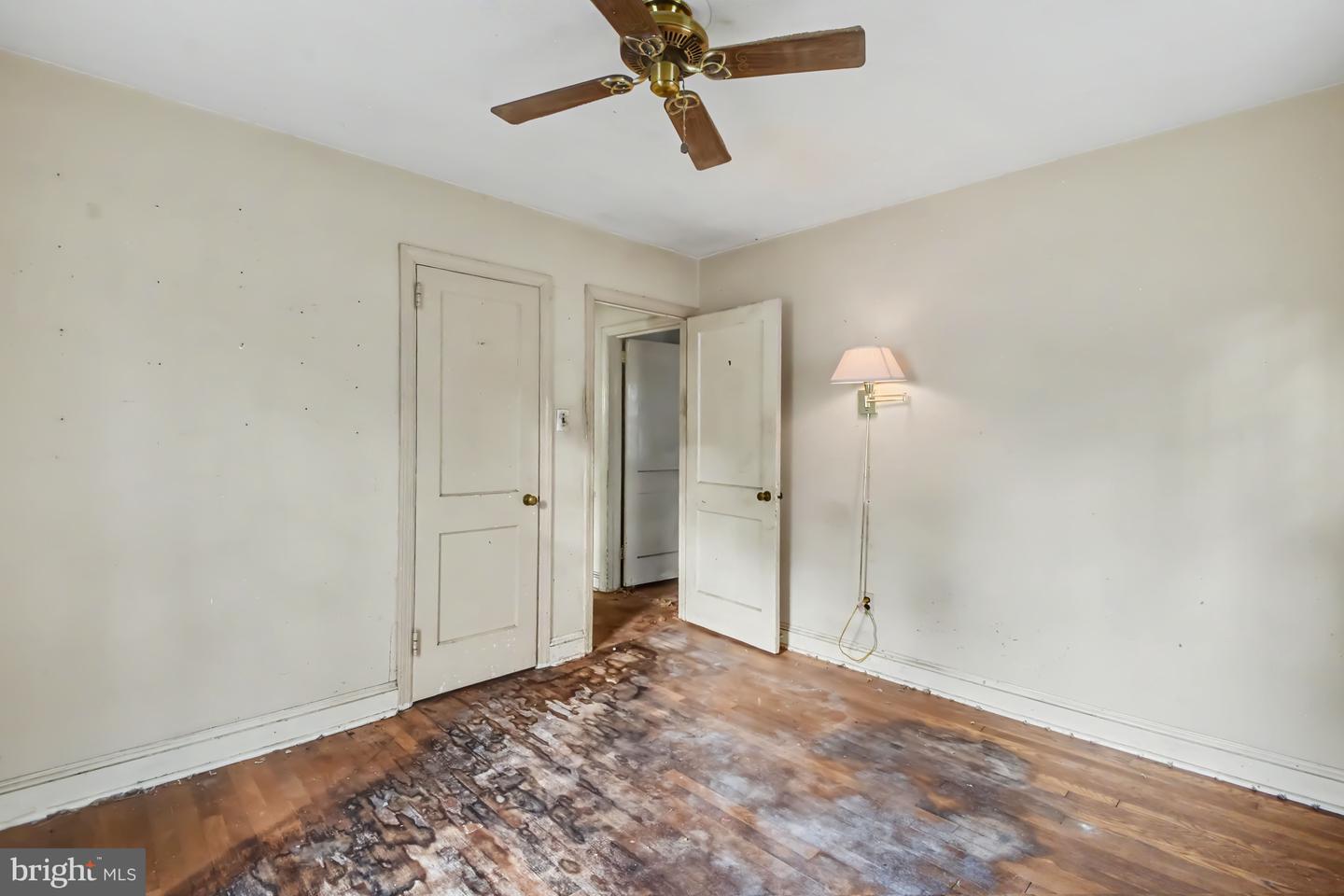 308 Runnymede Ave # Property Photo 13