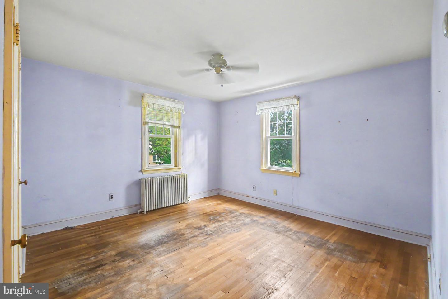 308 Runnymede Ave # Property Photo 15