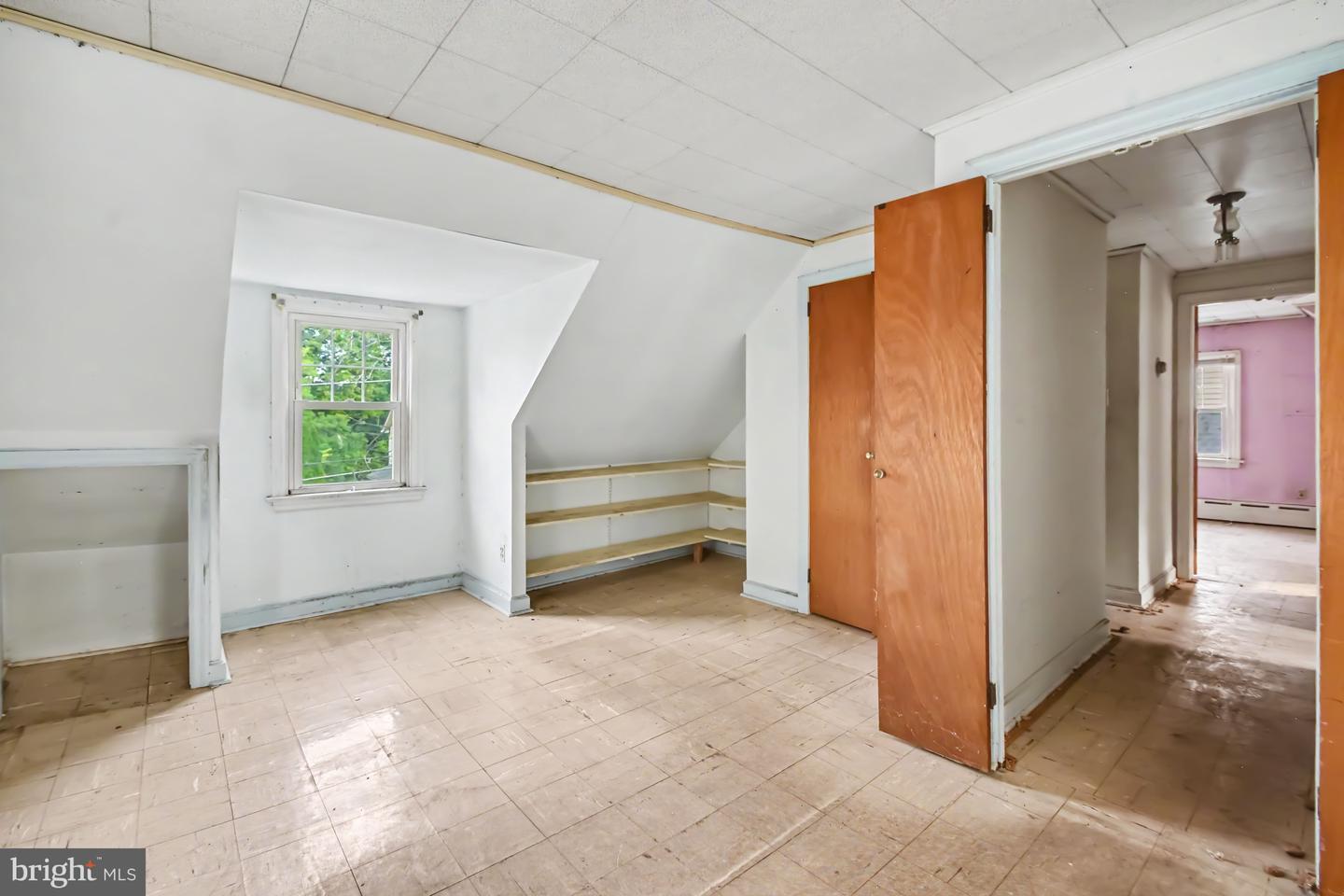 308 Runnymede Ave # Property Photo 19
