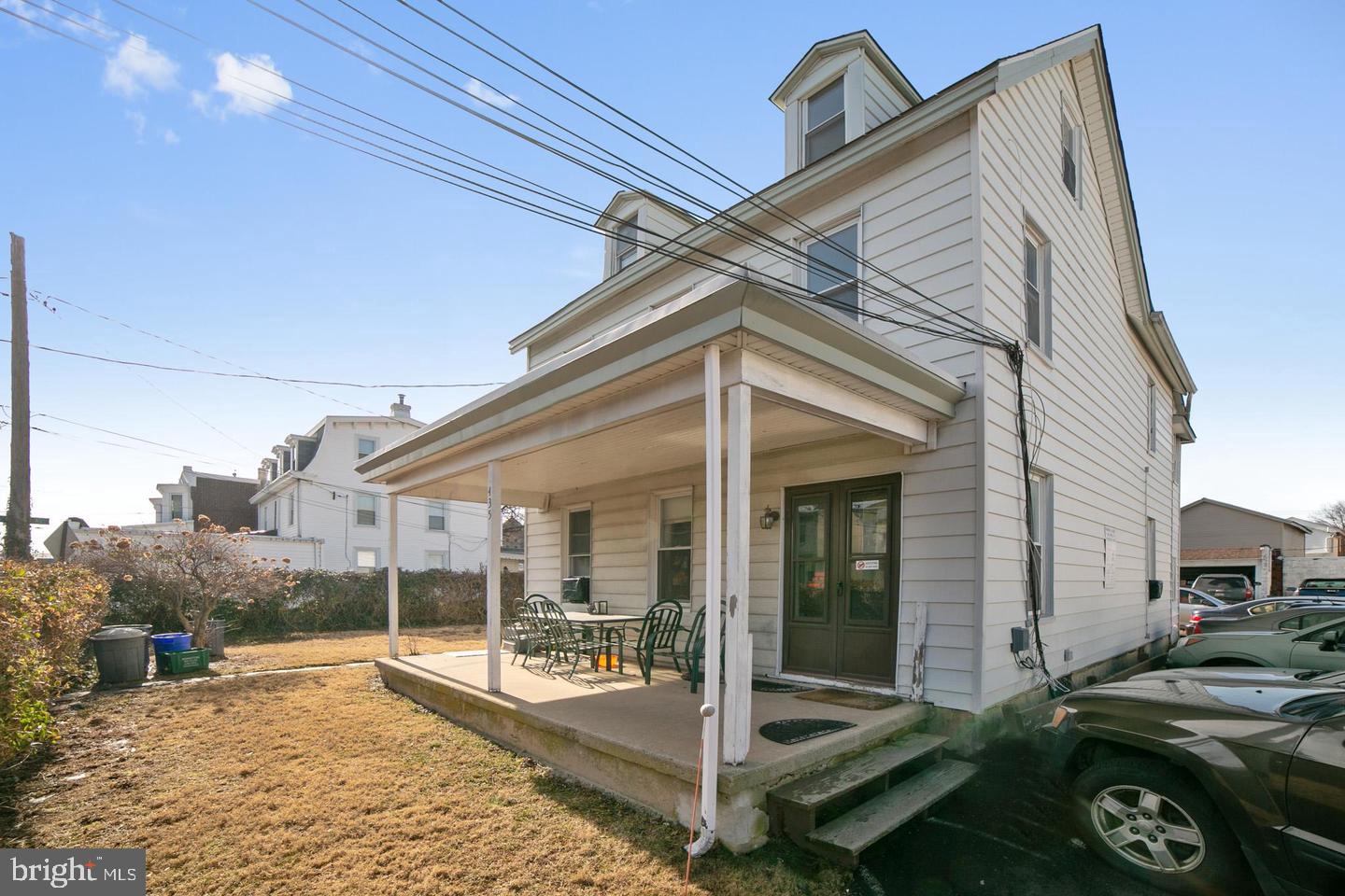 435 Leedom Street #2 Property Photo 14