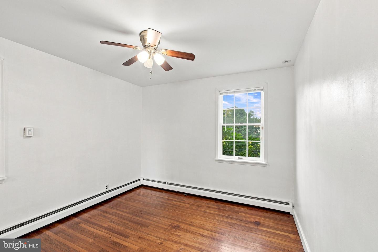 2438 Pine # Property Photo 18