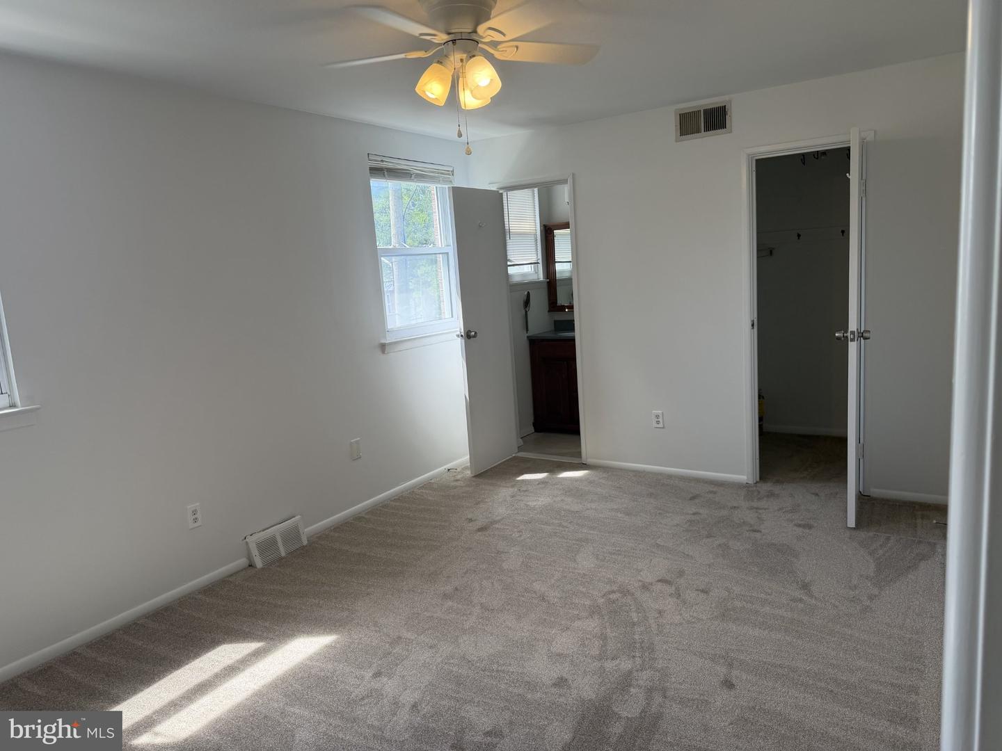152 High Point Ave Property Photo 35